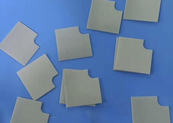 Nitruro di alluminio leggero ceramico con resistenza di isolamento >1012Ω.cm