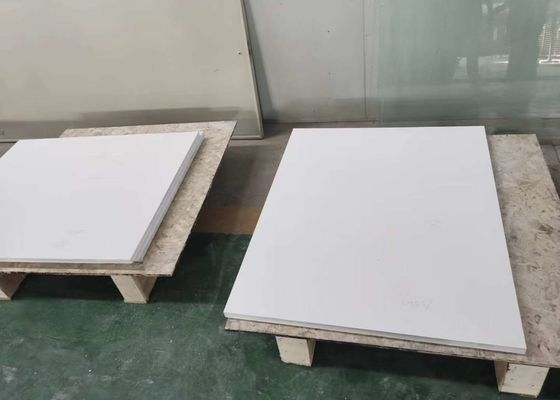 Buona conduttività termica Al2O3 ceramica utilizzata nel campo dell'elettronica di nuova energia, come l'energia solare