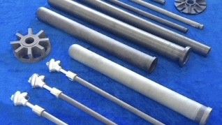 Si3n4 Nitruro di silicio Tubo di protezione del riscaldamento integrato in ceramica nell'industria dell'alluminio