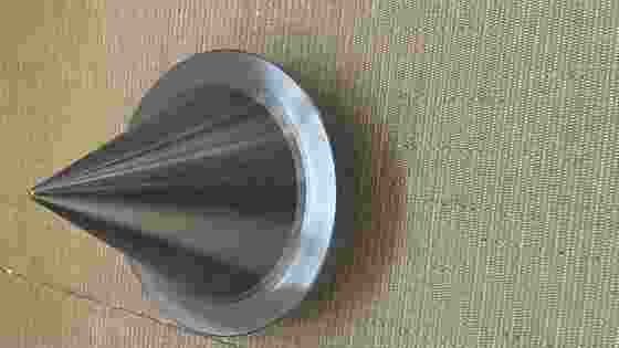 Ceramiche al nitruro di silicio con caratteristiche di elevata resistenza allo shock termico, ad alta resistenza alla corrosione, non bagnate con metalli non ferrosi e materiale ideale per l'industria metallurgica e della saldatura